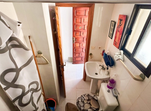 Resale - Apartment - Torrevieja - La Siesta