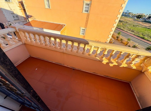 Resale - Townhouse - Torrevieja - Aguas Nuevas