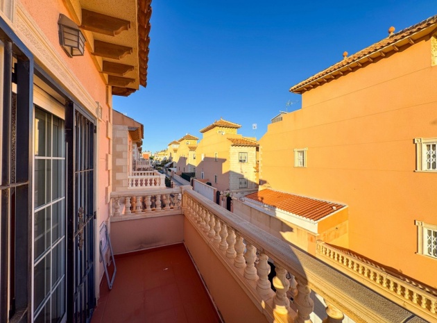 Resale - Townhouse - Torrevieja - Aguas Nuevas