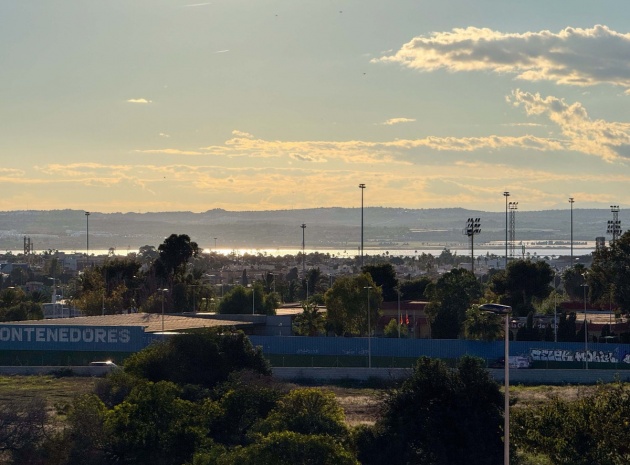 Resale - Townhouse - Torrevieja - Aguas Nuevas