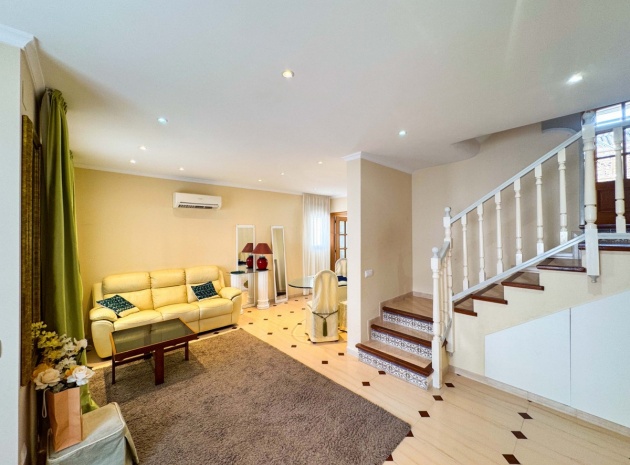 Resale - Townhouse - Torrevieja - Playa De La Mata