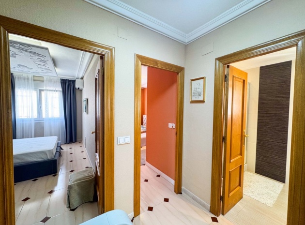 Resale - Townhouse - Torrevieja - Playa De La Mata