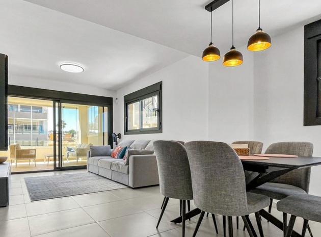 Resale - Apartment - Orihuela - Los Dolses