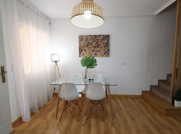 Resale - Apartment - Orihuela - La Zenia