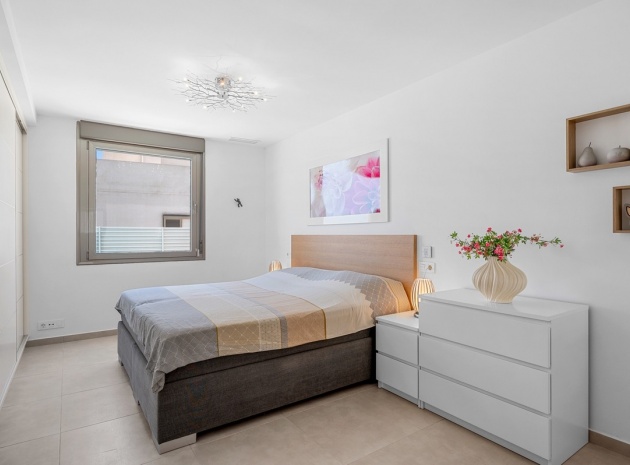 Resale - Villa - San Fulgencio - La Marina