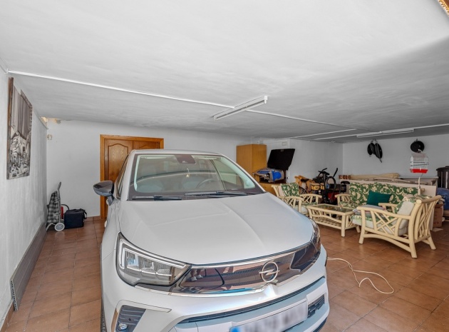 Resale - Villa - Torrevieja - La Mata