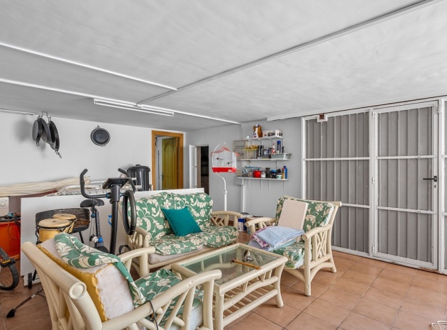 Resale - Villa - Torrevieja - La Mata