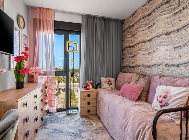 Resale - Apartment - Orihuela - Villamartin