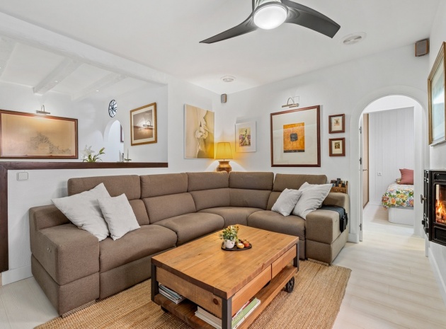Resale - Apartment - Torrevieja - Torrevieja Centro