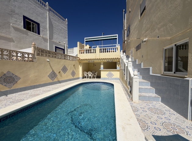 Resale - Townhouse - San Miguel de Salinas - balcon costa