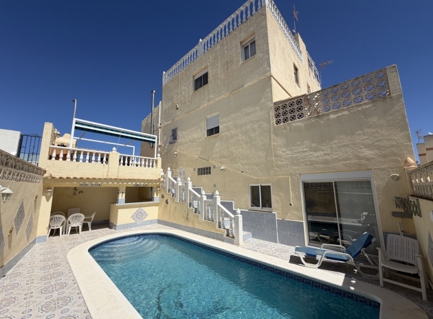 Resale - Townhouse - San Miguel de Salinas - balcon costa