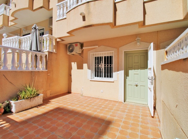 Resale - Townhouse - Villamartin - florida golf