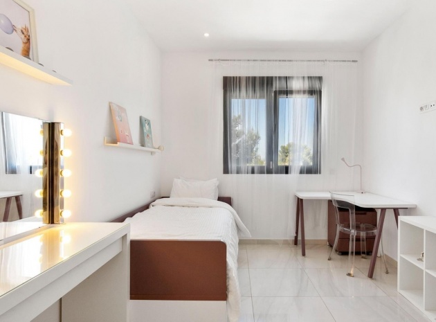 Resale - Villa - Orihuela - Orihuela Costa