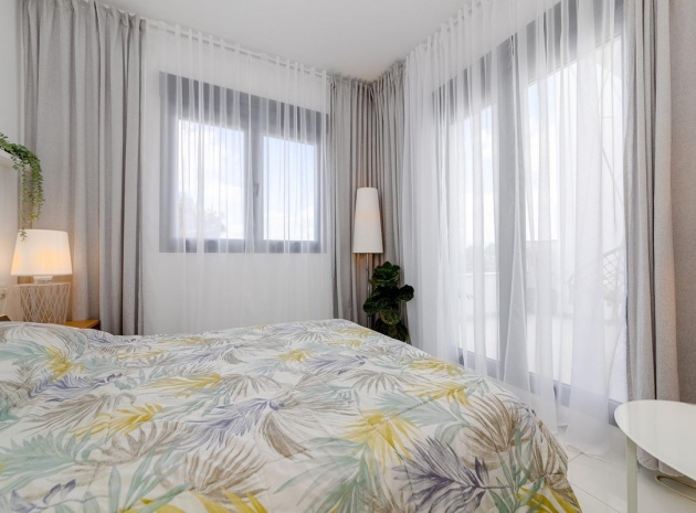 Resale - Villa - Orihuela - Orihuela Costa