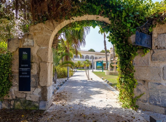 Resale - Villa - Orihuela - Orihuela Costa