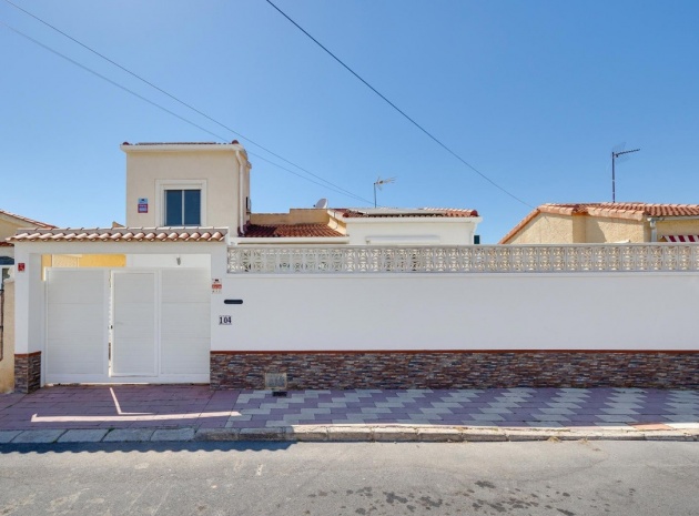 Resale - Villa - San Fulgencio - La Marina