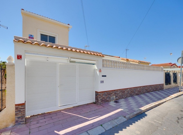 Resale - Villa - San Fulgencio - La Marina