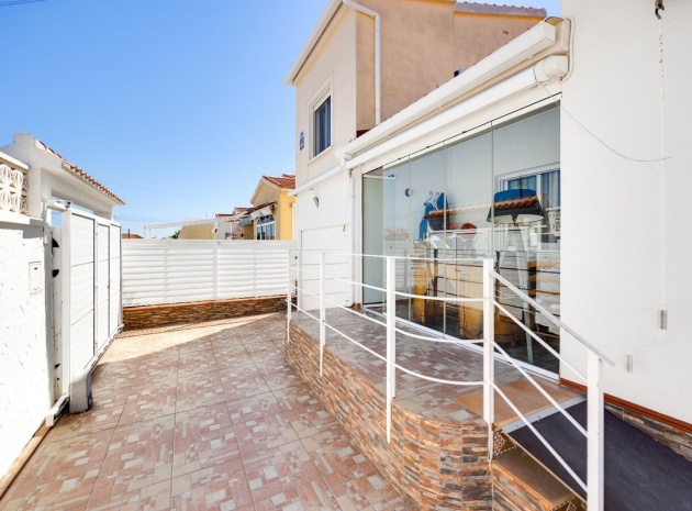 Resale - Villa - San Fulgencio - La Marina