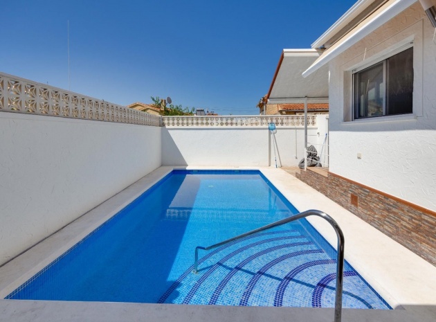 Resale - Villa - San Fulgencio - La Marina