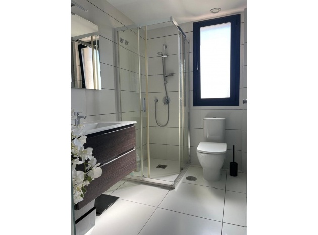 Resale - Apartment - Villamartin - Costa Blanca South