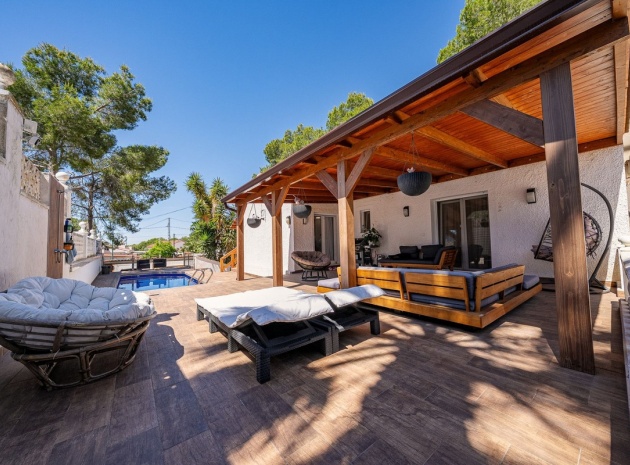 Resale - Villa - Pilar de la Horadada - Pilar de la Horadada Centro