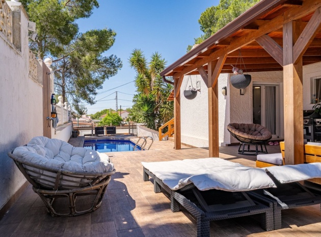 Resale - Villa - Pilar de la Horadada - Pilar de la Horadada Centro