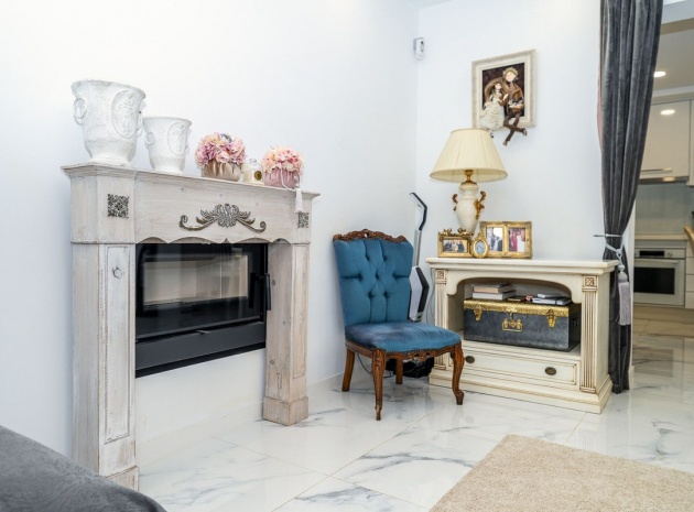 Resale - Villa - Pilar de la Horadada - Pilar de la Horadada Centro