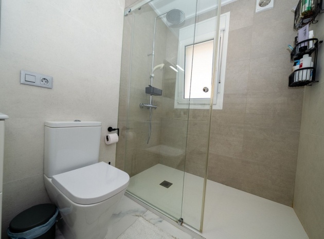 Resale - Villa - Pilar de la Horadada - Pilar de la Horadada Centro