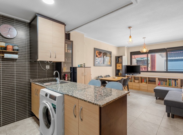 Resale - Apartment - Alicante - Carolinas Bajas