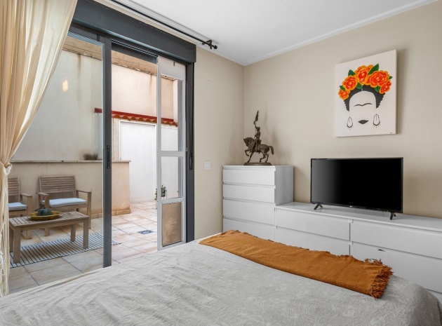 Resale - Apartment - Alicante - Carolinas Bajas