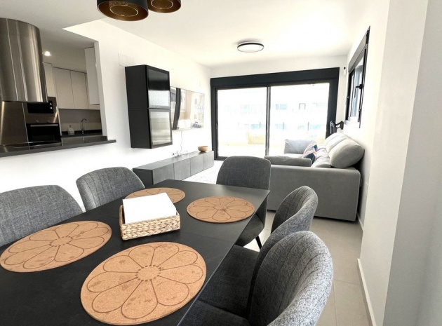 Resale - Apartment - Orihuela - Villamartin