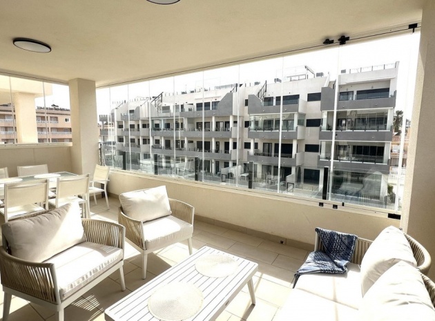 Resale - Apartment - Orihuela - Villamartin