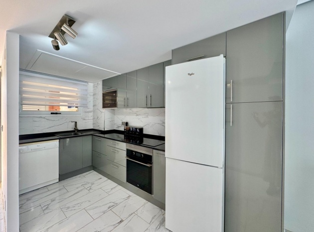 Resale - Apartment - Punta Prima - Costa Blanca South