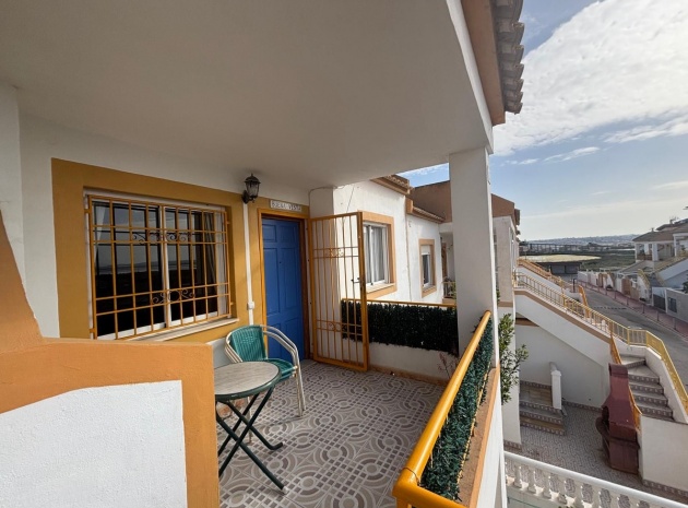 Återförsäljning - Lägenhet - Torrevieja - Torrevieja Centro