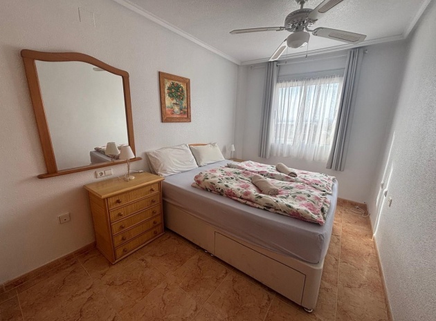 Återförsäljning - Lägenhet - Torrevieja - Torrevieja Centro