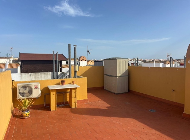 Återförsäljning - Lägenhet - Torrevieja - Torrevieja Centro