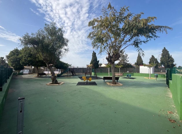 Återförsäljning - Lägenhet - Torrevieja - Torrevieja Centro