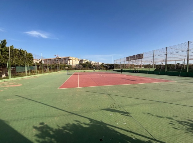 Återförsäljning - Lägenhet - Torrevieja - Torrevieja Centro