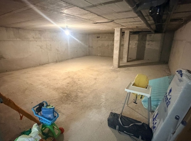 Resale - Villa - Dolores - Dolores Centro