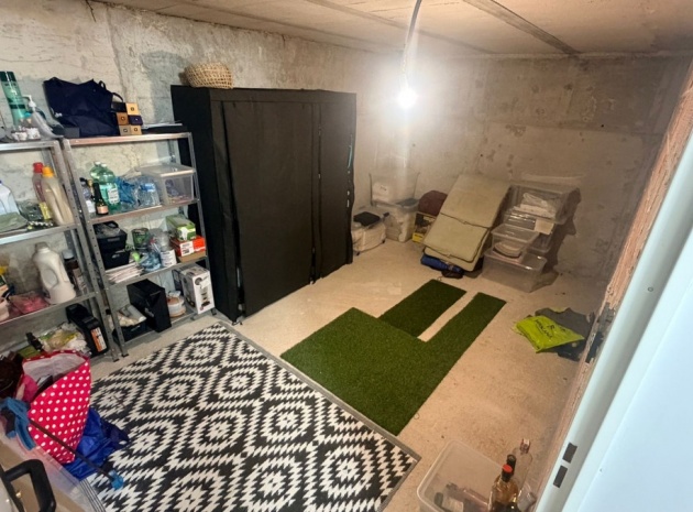 Resale - Villa - Dolores - Dolores Centro