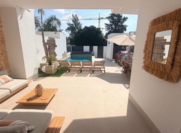 Resale - Villa - Dolores - Dolores Centro