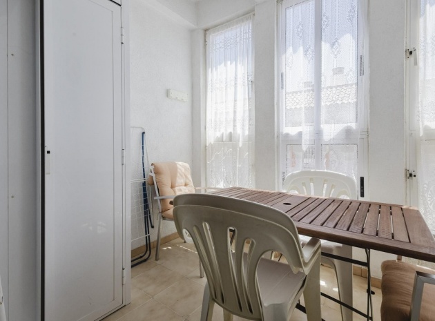Revente - Appartement - Torrevieja - Torrevieja Centro