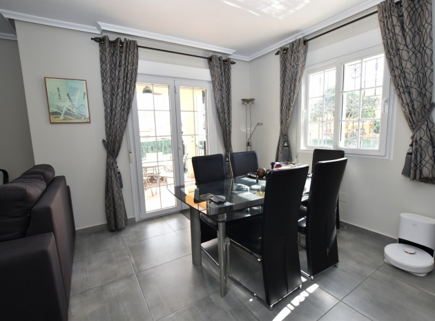Resale - Villa - Villamartin - Los Dolses