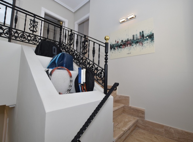 Resale - Villa - Villamartin - Los Dolses