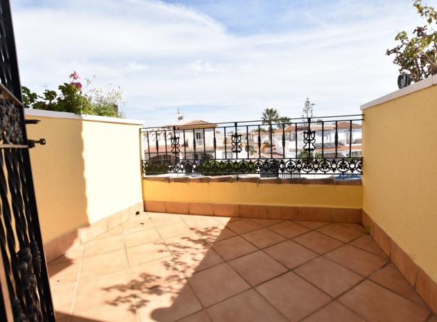 Resale - Villa - Villamartin - Los Dolses