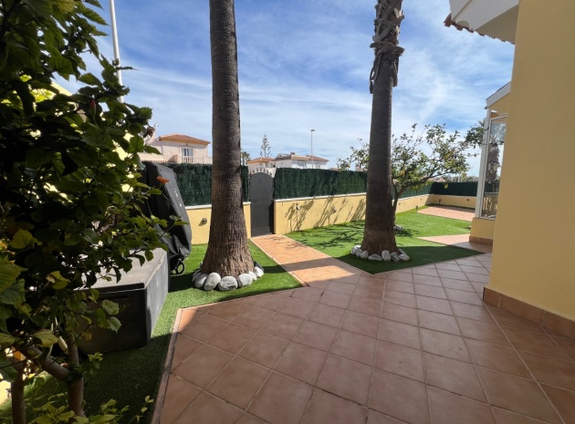 Resale - Villa - Villamartin - Los Dolses