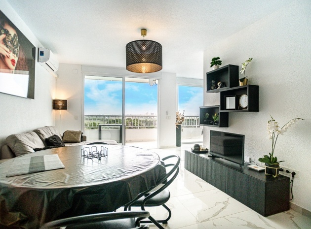 Resale - Apartment - Punta Prima - rocio del mar