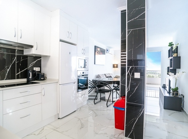 Resale - Apartment - Punta Prima - rocio del mar