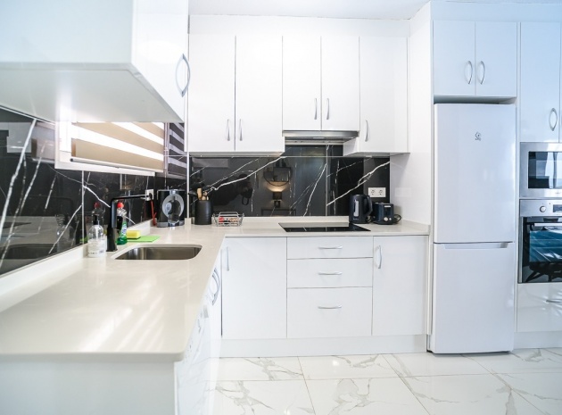 Resale - Apartment - Punta Prima - rocio del mar