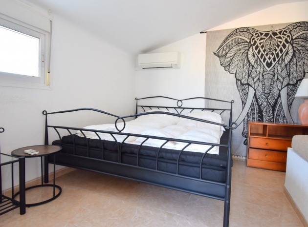 Wederverkoop - Appartement - Playa Flamenca - Laguna Golf